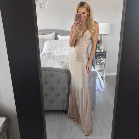 LAST ONE!!! V-Neck Halter Maxi Bodycon Backless - Picture 8 of 8